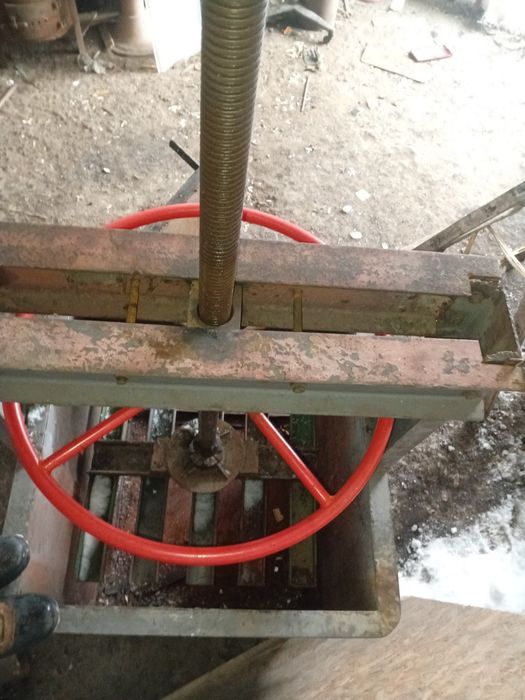 Механічний   прес