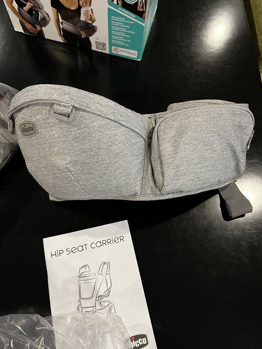 Chicco Hip Seat Carrier - All In One