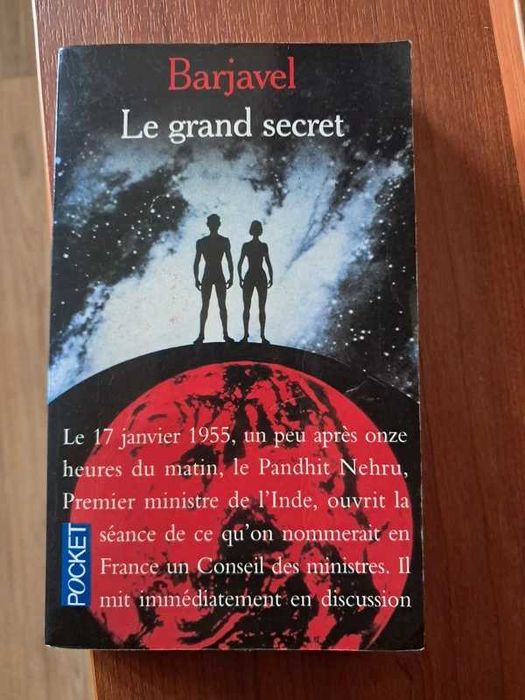 Livro de bolso em frances - Barjavel - Le grand secret