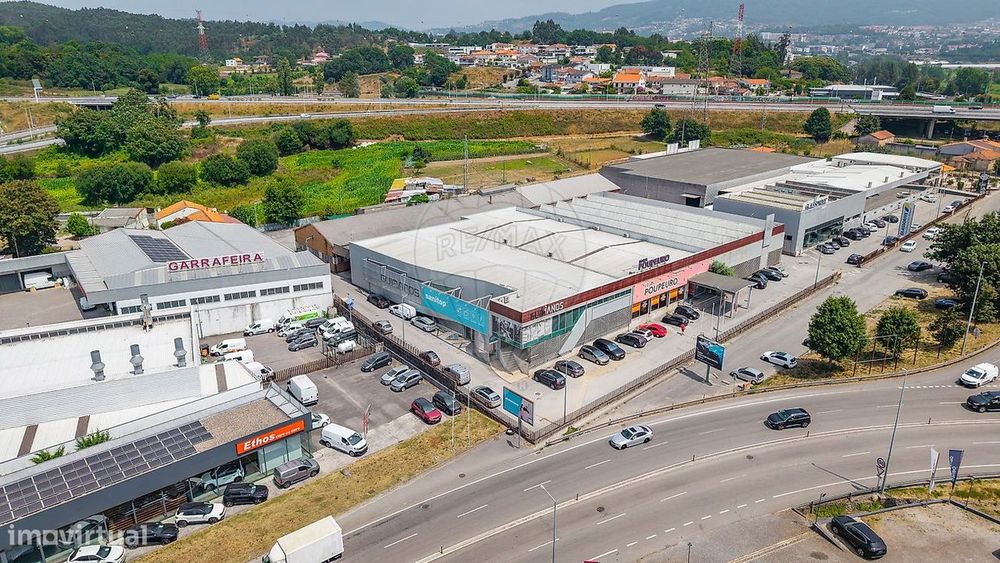 Industrial Warehouse for Sale
