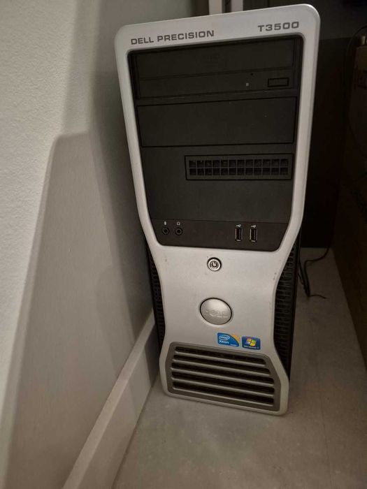 Komputer  Serwer Dell Precision Workstation T3500 Xeon X5550 / 24GB / Win 10