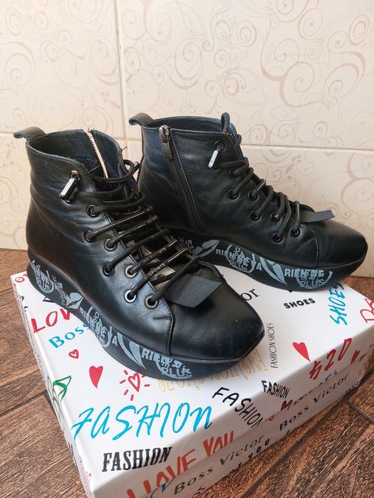 продам ботинки кожа