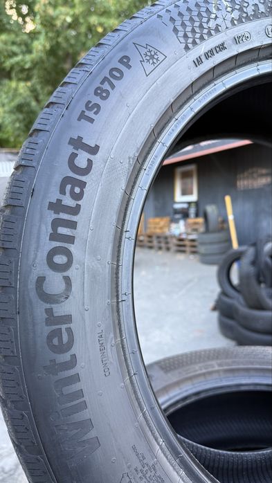 Шини 235/55 r19 Continental  стан ідеальний 24 рік
