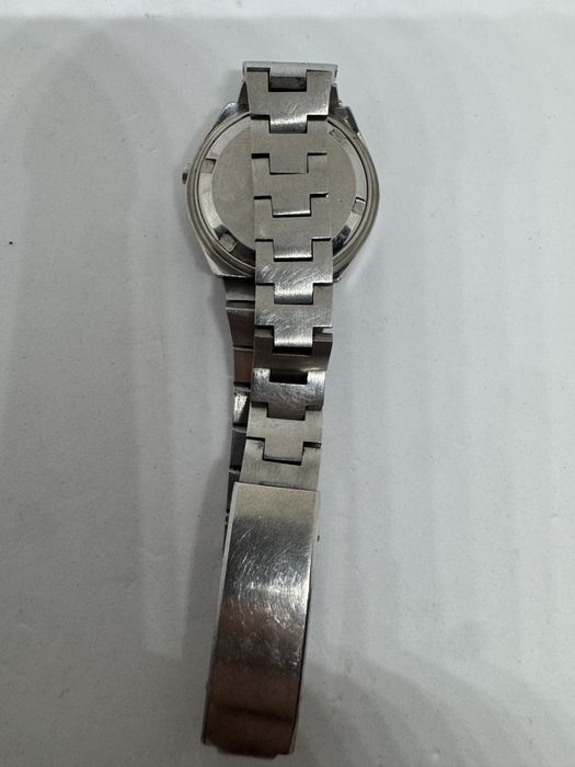 Zegarek Realtime vintage LCD stalowy unikat niesprawny