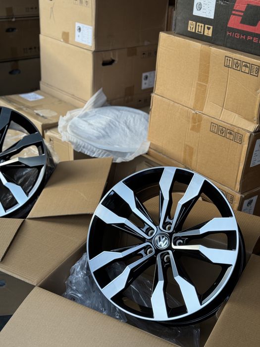 Диски Нові R18 VOLKSWAGEN Tiguan Arteon Atlas Touareg