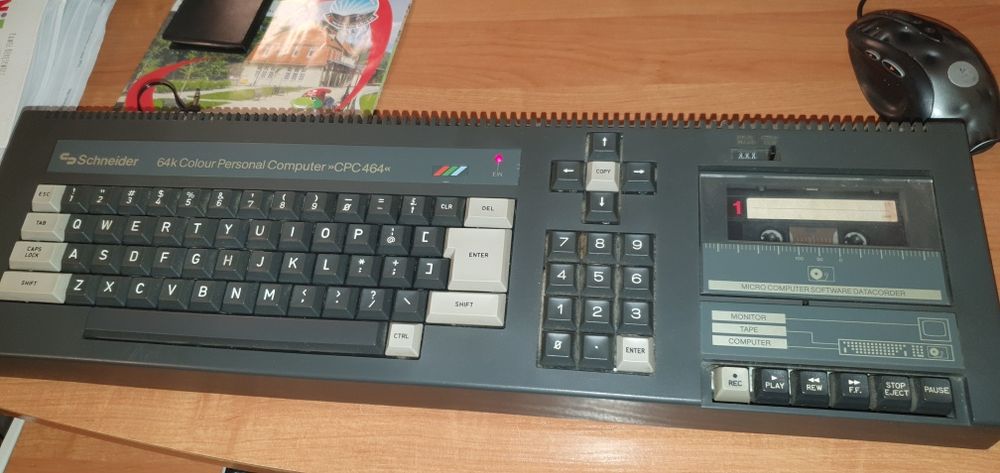 Komputer Amstrad SCHNEIDER 64k Colour Personal Computer CPC464