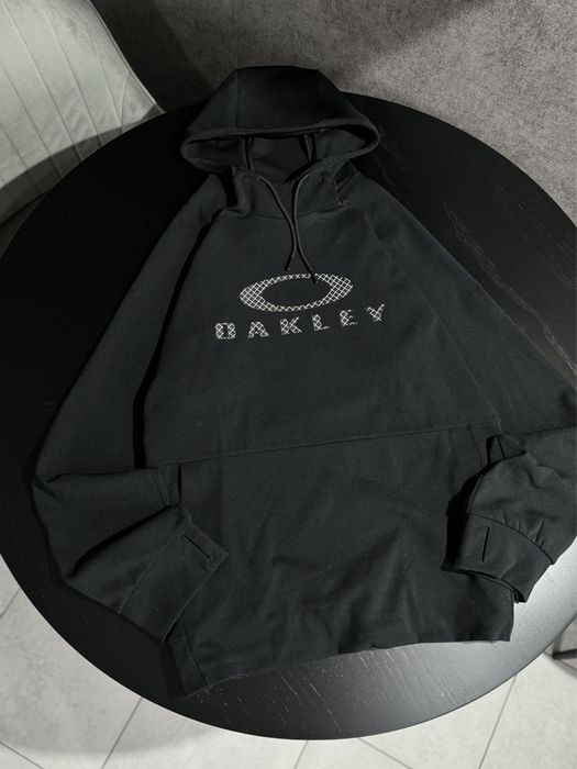 Чоловіче чорне худі Oakley