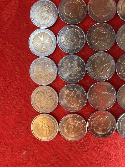 Coleçao variada moedas de 2 euros