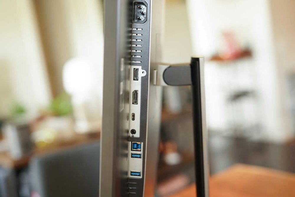 Dell U3219Q UltraSharp  32' - Nuovo - Garantia dell
