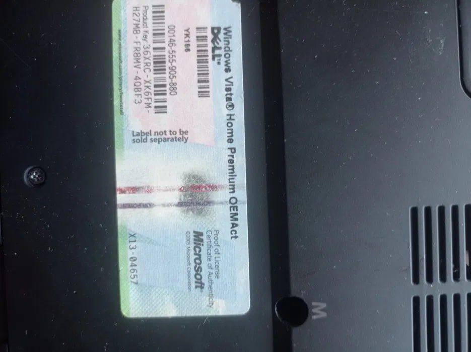 Продам ноутбук Dell. 2.2 Гц процесор, 4 ГБ оперативної пам'яті, 320 ГБ