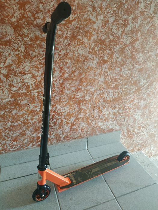 Продам самокат ІTRIKE