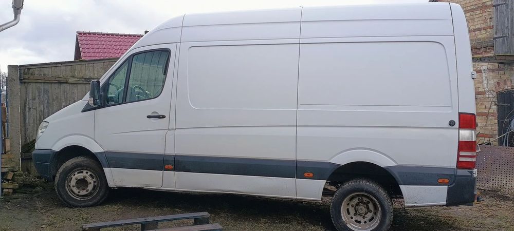Mercedes-Benz Sprinter 513  Sprinter 513 z hakiem 3.5t 313 413