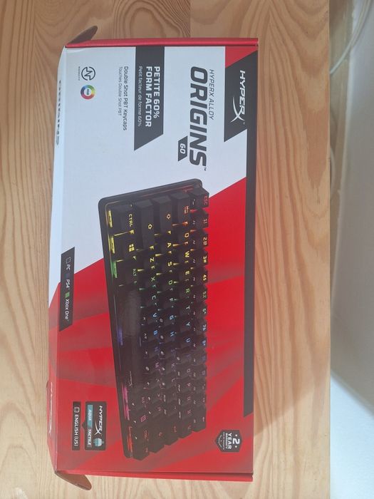 Teclado mecânico HyperX Alloy Origins 60