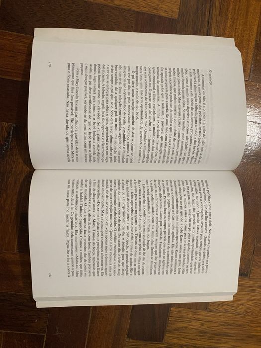 Livro "Dar atenção à criança"