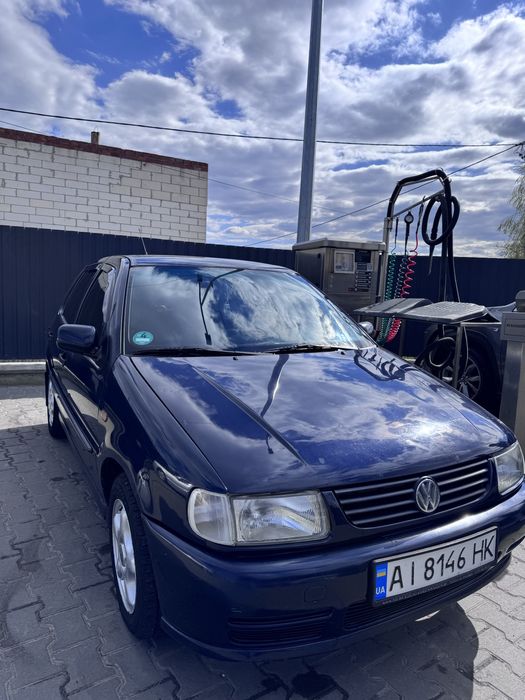 Авто Volkswagen Polo