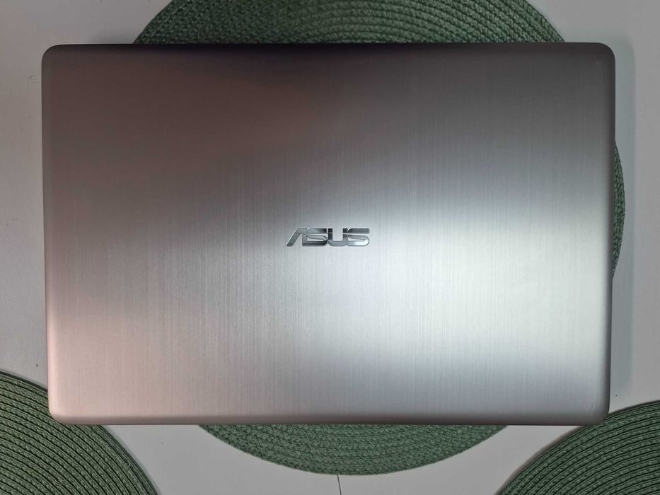 ASUS VivoBook Pro 15 N580V i7-7700HQ/16GB/SSD 512GB/GTX 1050/Win11