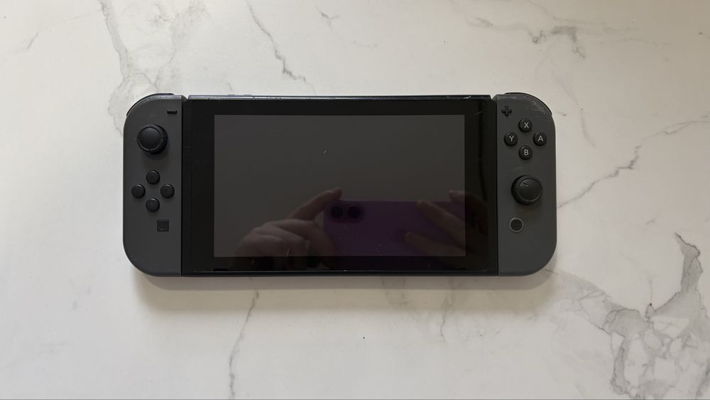Nintendo switch v2 + 2 гри