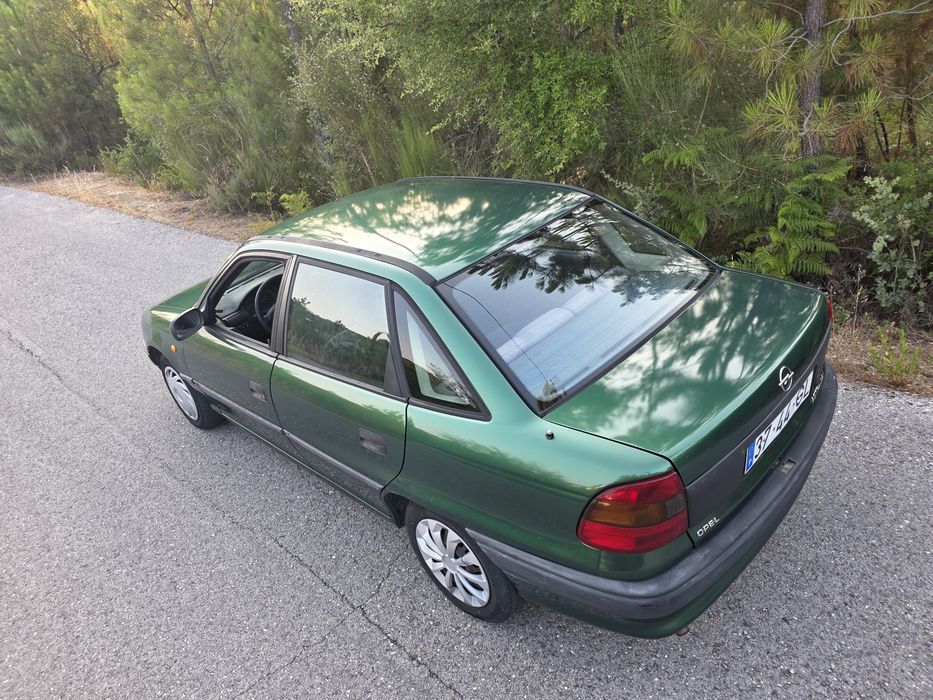 Opel astra 1.4i inspecionado bom estado