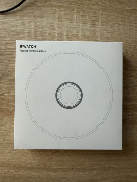 Док-станція для зарядки Apple Watch з магнітним кріпленням (MLDW2ZM/A)