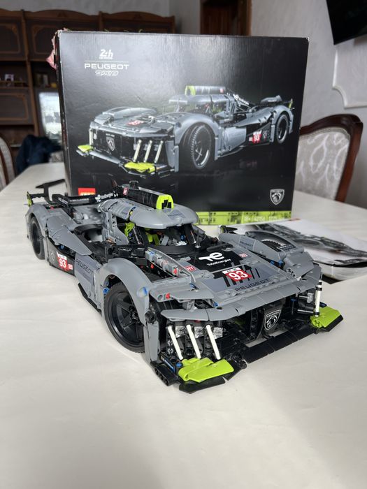 Lego Technic PEUGEOT 9x8 (42156)