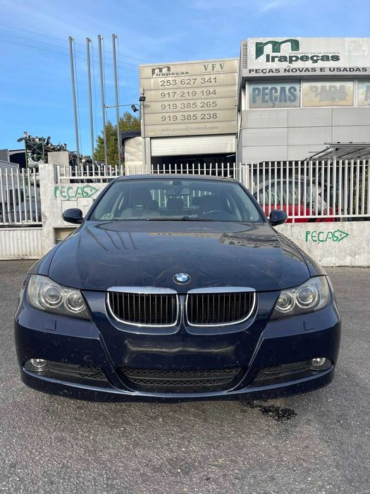 BMW E90 DE 2007 para peças!