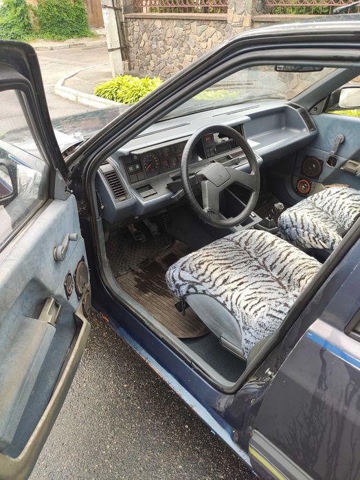 RENAULT 21 1.7 бензин