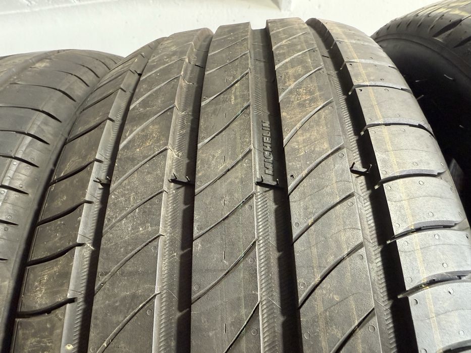 205/45 r17 Michelin 4шт.