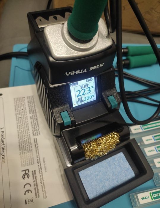 Паяльная станция Yihua 982 v3 3 ручки c245 c210 c115