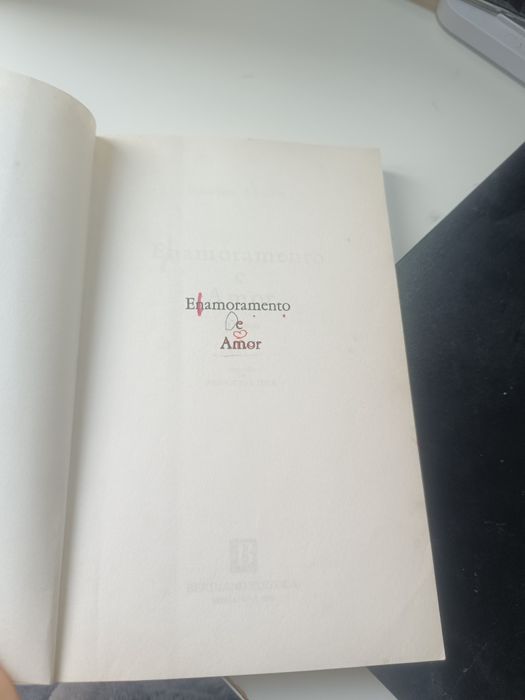 Livro: Enamoramento e amor de Francesco Alberoni