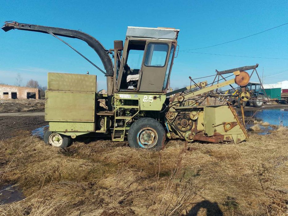 Продам силосний комбайн Е 281 Fortschritt