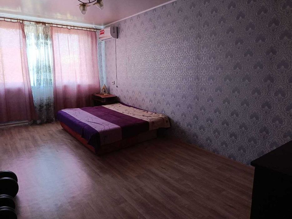 В центре Чугуева 2 комнатная квартира
