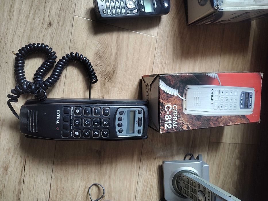 Telefon stacjonarny Panasonic Cyfral
