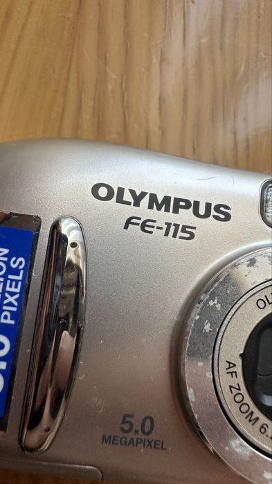 Olympus FE-115 funcional