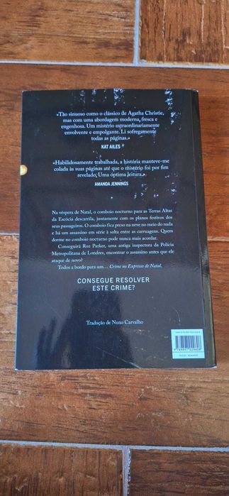 Livros de "Alexandra Benedict"