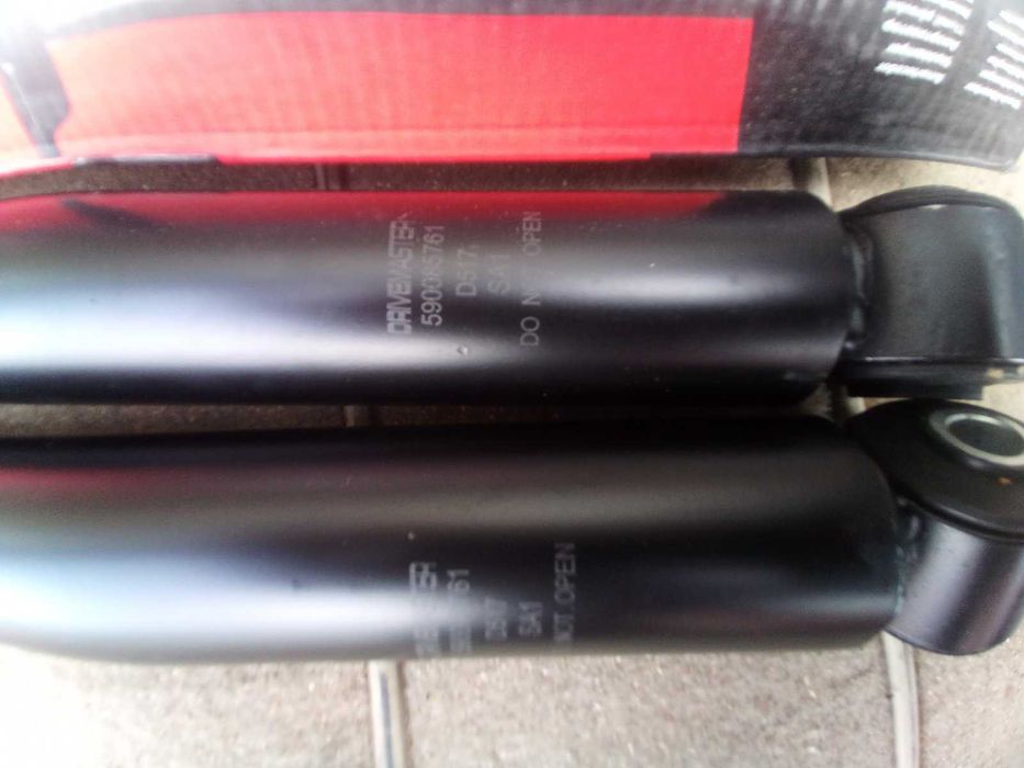 2шт Амортизатор задній opel vectra c signum FIAT Croma II