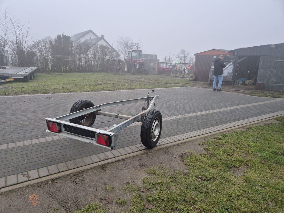 Przyczepka samochodowa 2x1.15  rama do dokończenia