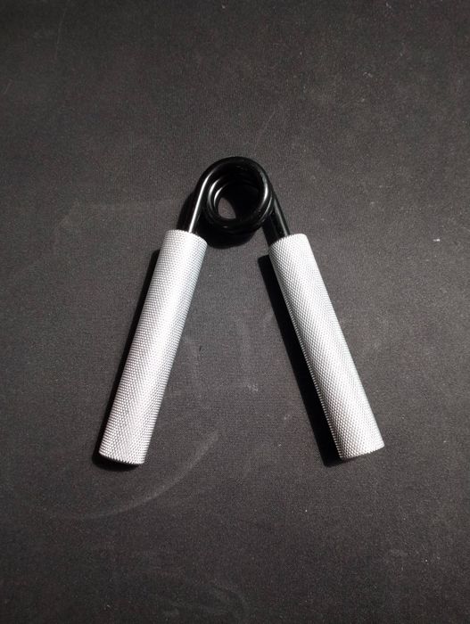 Ściskacz do rąk marki S-line 45kg