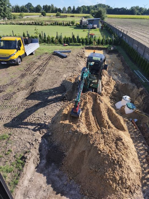 Usługi wynajem mini koparki 2.7T z operatorem + wywrotką 3 stronną IVE