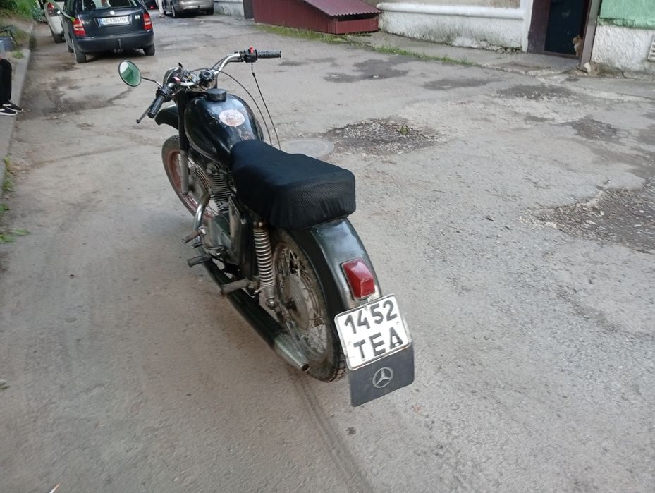 Мотоцикл Іж планета 2