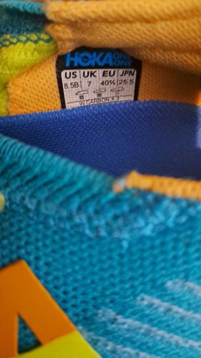 Кросівки Hoka Carbon X 3.   Р 40 2/3   25.5см