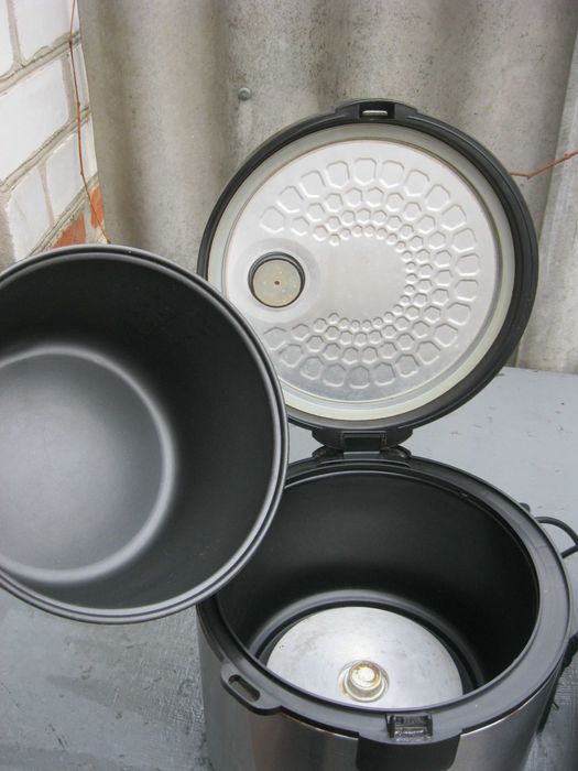 Продам мультиварку