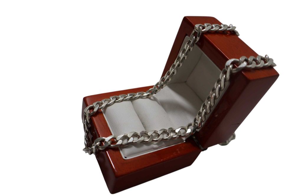 piękny srebrny łańcuszek 925 – 75,34 G – 80 CM