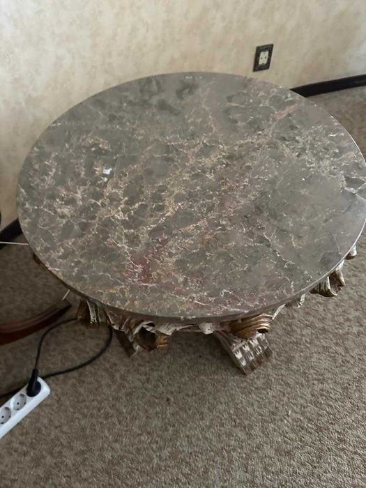 Mesa em pedra mármore redonda