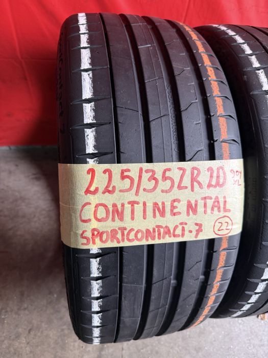 Pneus 225/35/20 Continental Impecaveis