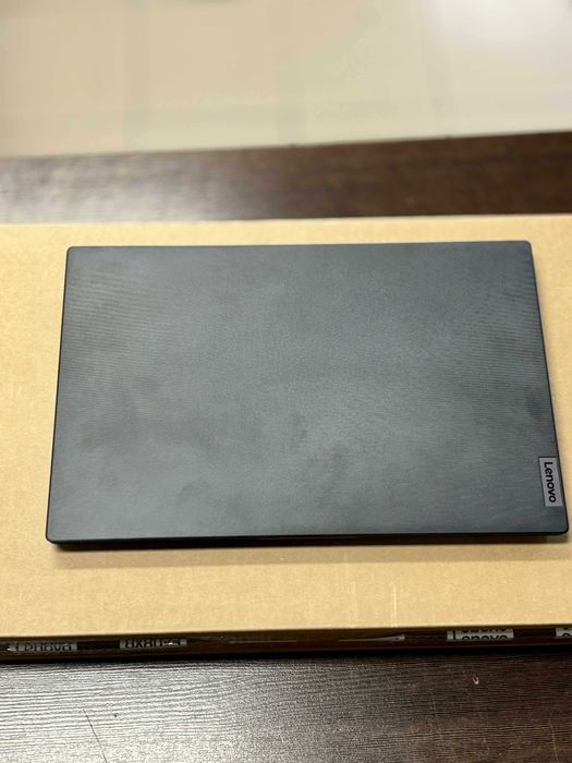 Laptop Lenovo V15 G3 IAP CTO 15,6 " Intel Core i5 16 GB/512 GB czarny