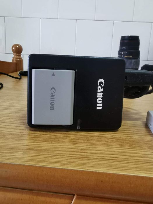 Máquina fotografica canon