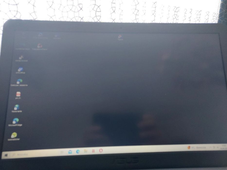 Sprzedam laptop Asus
