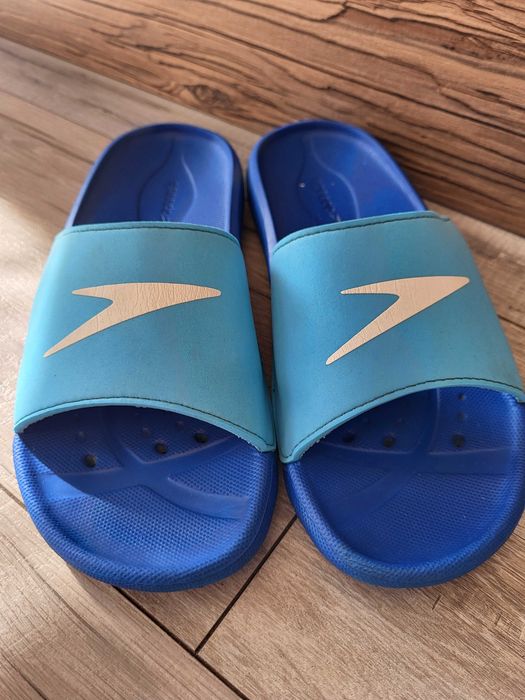 klapki basenowe plażowe speedo chłopience 31 r.