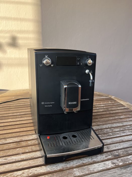 Кофемашина Nivona CaffeRomatica