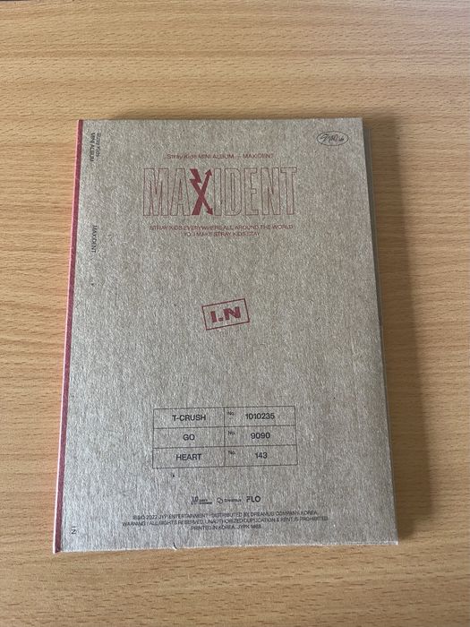 Stray kids “MAXIDENT” álbum versão I.N (kpop)